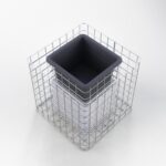 Aktion Blumensäule Höhe 42 cm Grundfläche 42 x 42 cm MW 5 x 5 cm, feuerverzinkt inkl. Topf