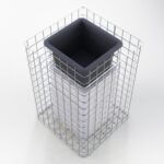 Blumensäule Höhe 62 cm Grundfläche 42 x 42 cm MW 5 x 5 cm, feuerverzinkt inkl. Topf