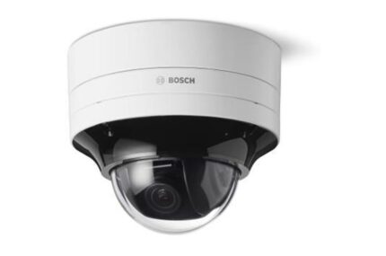 Bosch Dome Kamera F.01U.411.099 3,9-10mm Überwachungskamera mit 8 Megapixel Auflösung. professionelle Kamera für außen