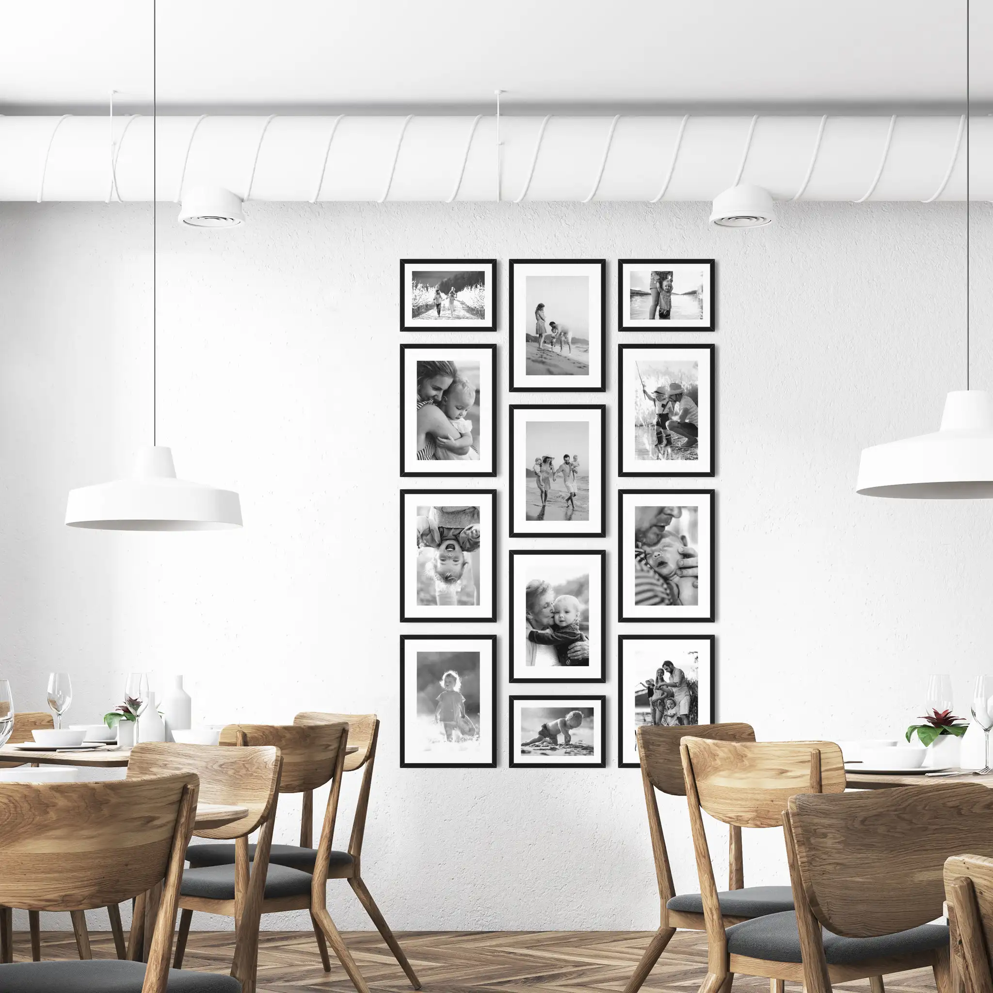 Fotowand Personalisierte - 12 Gedruckte & Gerahmte Fotos - 130x210 cm