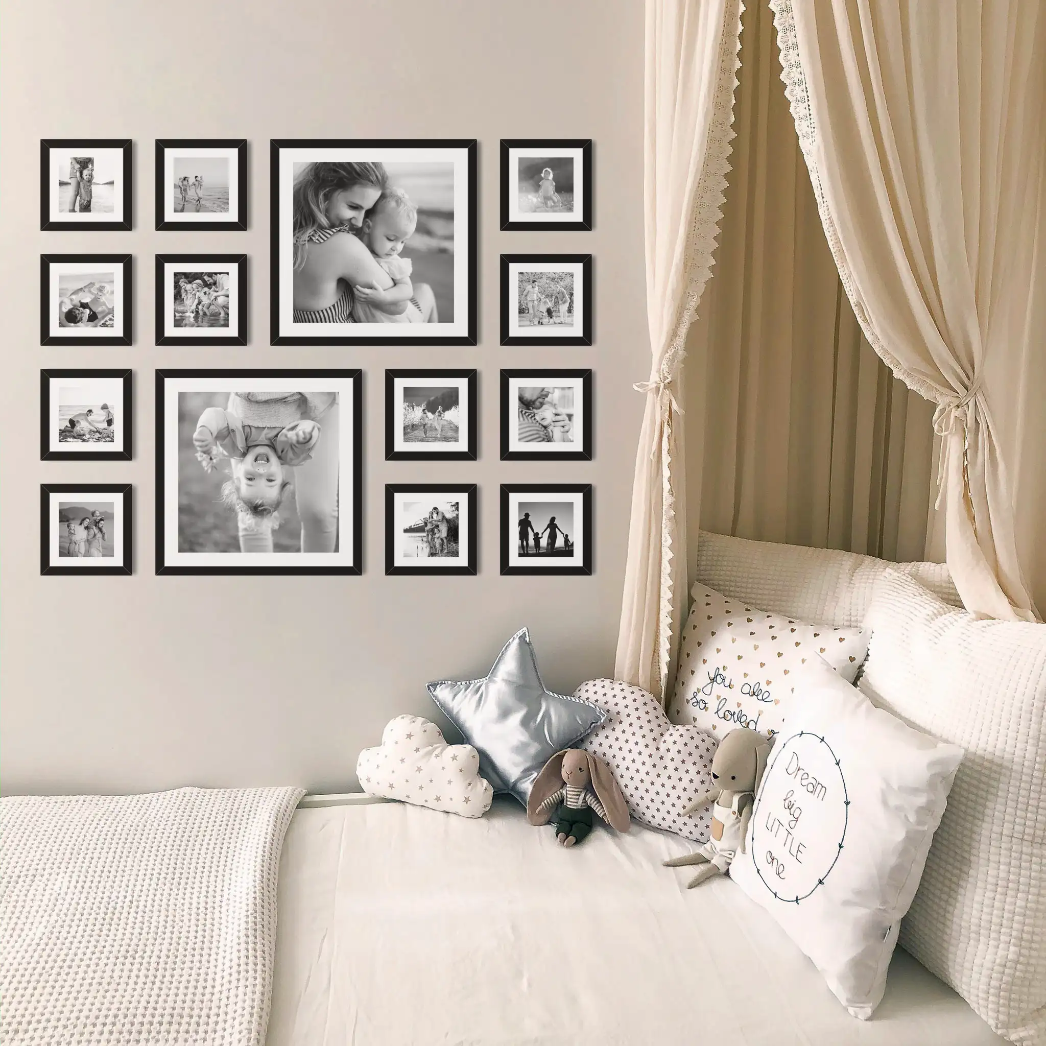 Fotowand Personalisierte - 14 Gedruckte & Gerahmte Fotos - 120x95 cm