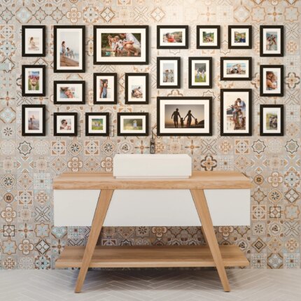 Fotowand Personalisierte - 22 Gedruckte & Gerahmte Fotos - 165x70 cm