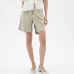 Hanf Shorts Modell: Lia