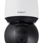 Hanwha Vision PTZ  Kamera XNP-8250   Überwachungskamera mit 6 Megapixel Auflösung. professionelle Kamera für außen