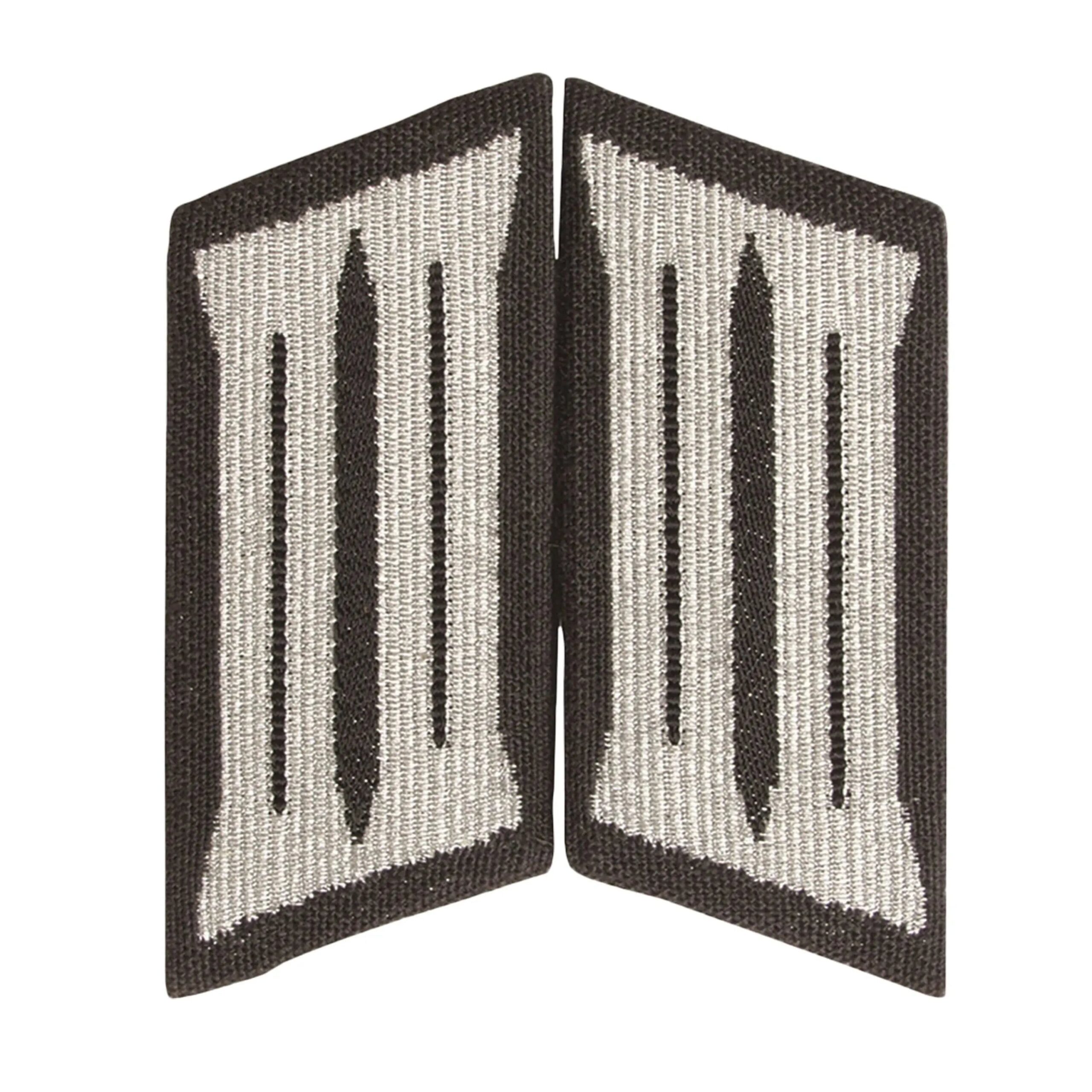 Kragenspiegel LaSK Soldat schwarz – Zubehör | Outdoor Militär Tactical Gear Kragenspiegel LaSK Soldat schwarz – Zubehör | Outdoor Militär Tactical Gear - Image 1