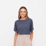 Leinen T-Shirt Modell: Lari