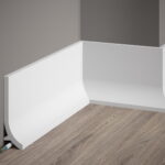 Premium Sockelleiste QS011P