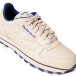 REEBOK Wmns Classic Leather - ecru/navy (Gr. 35.5)