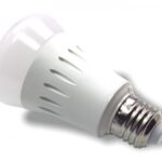 SE-1100-RGBW LED Leuchtmittel E27 7W 230V RGBW Farbmischung