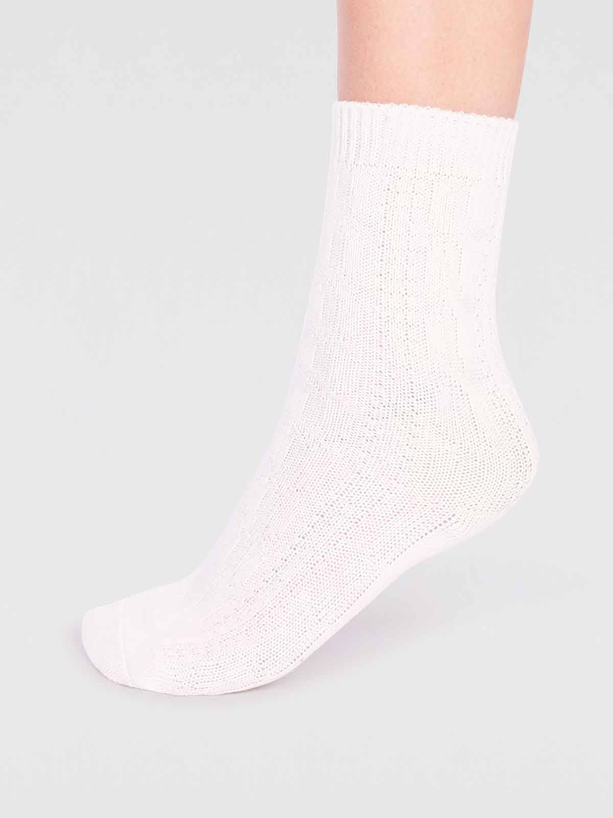 Socken Modell: Rebekah GOTS