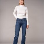 Straight Leg Jeanshose Modell: No:va